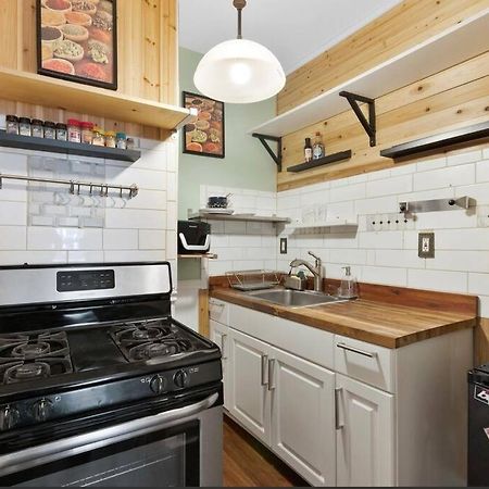 Beautiful Studio Apartment In Historic House 뉴헤이번 외부 사진