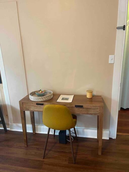 Beautiful Studio Apartment In Historic House 뉴헤이번 외부 사진